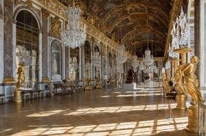 Chateau Versailles Galerie des Glaces 300x199 - Chateau_Versailles_Galerie_des_Glaces