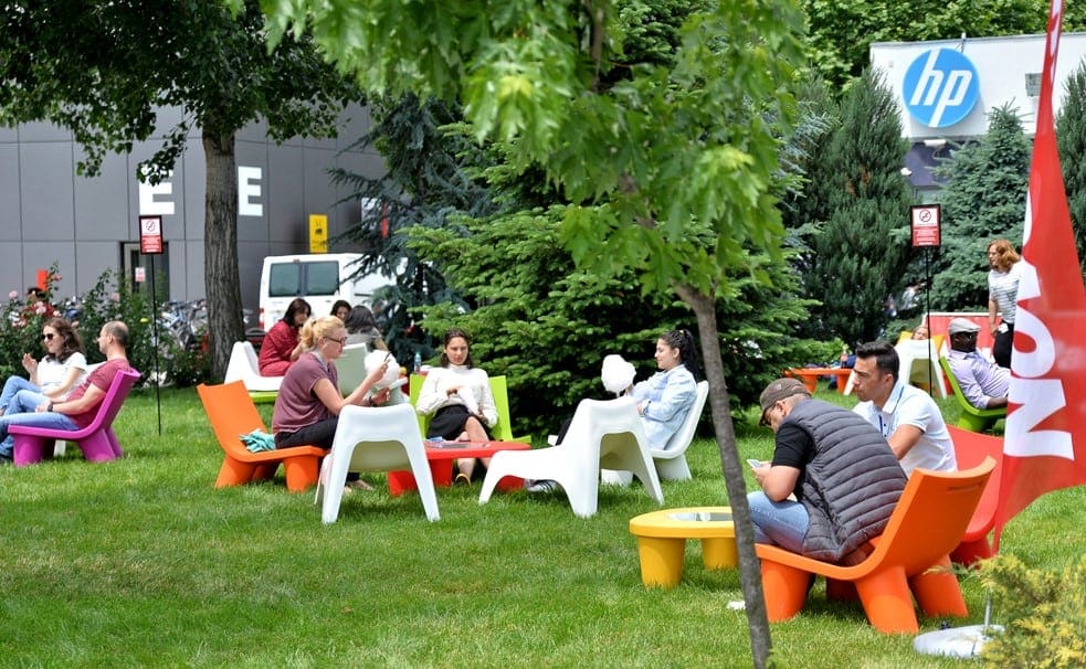 NovoPark 2 - Novo Park a investit in WiFi gratuit si mobilier de relaxare pentru angajați