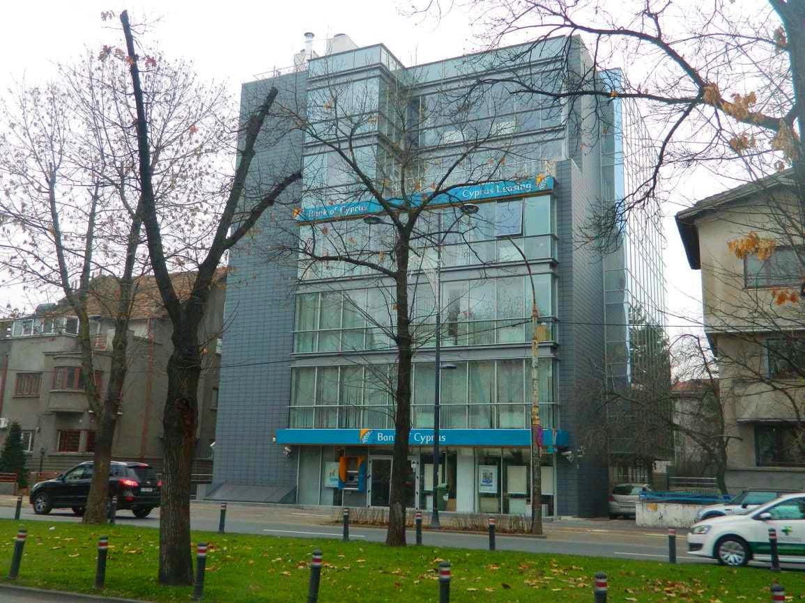 Bank of Cyprus 0 - Ex-sediul Bank of Cyprus România, vândut de SIF Banat Crișana