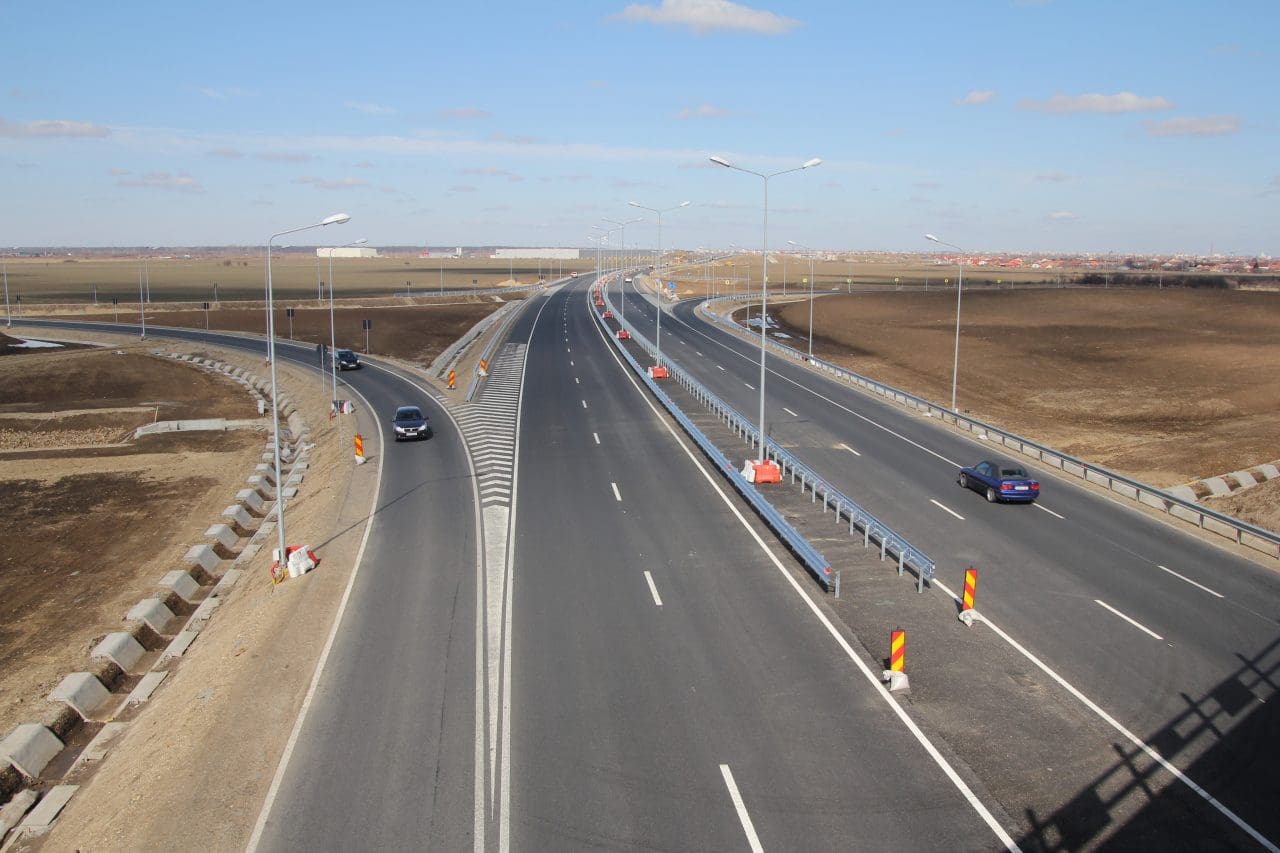 Autostrada - Infrastructura de transport la raport:  Drumul României spre 1.000 de kilometri de autostradă
