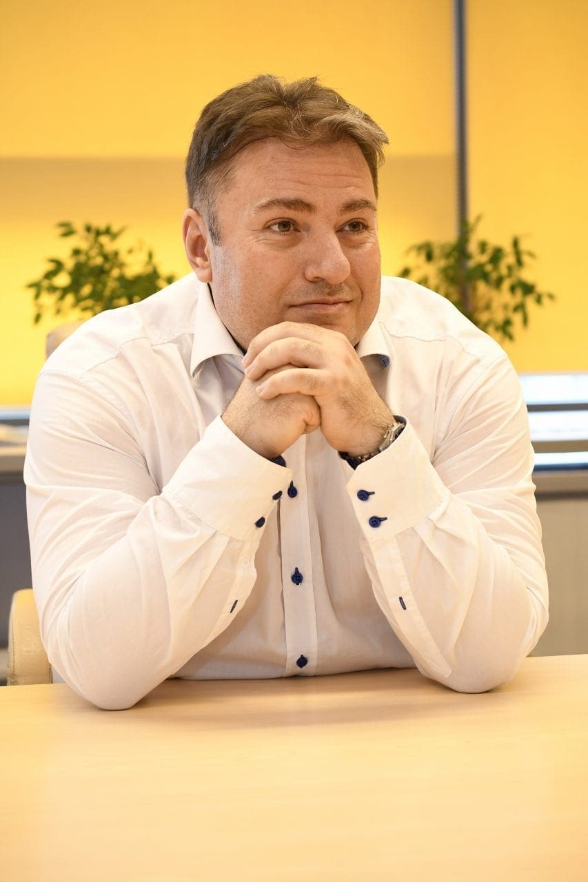 Daniel Olaeru - Policolor numește un nou director național de vânzări