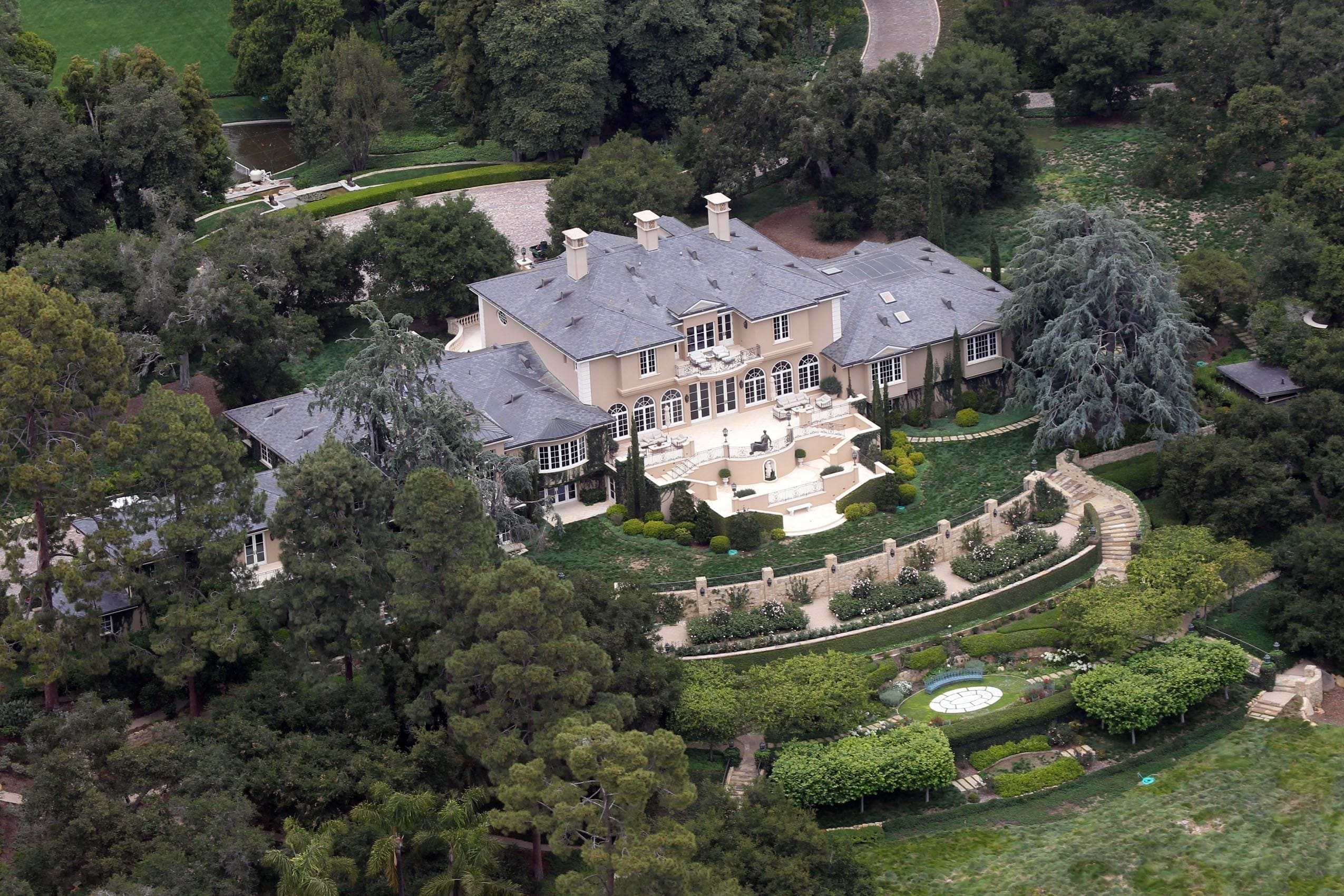 Oprah 2 - Cele mai scumpe proprietăţi imobiliare ale celebrităţilor de la Hollywood
