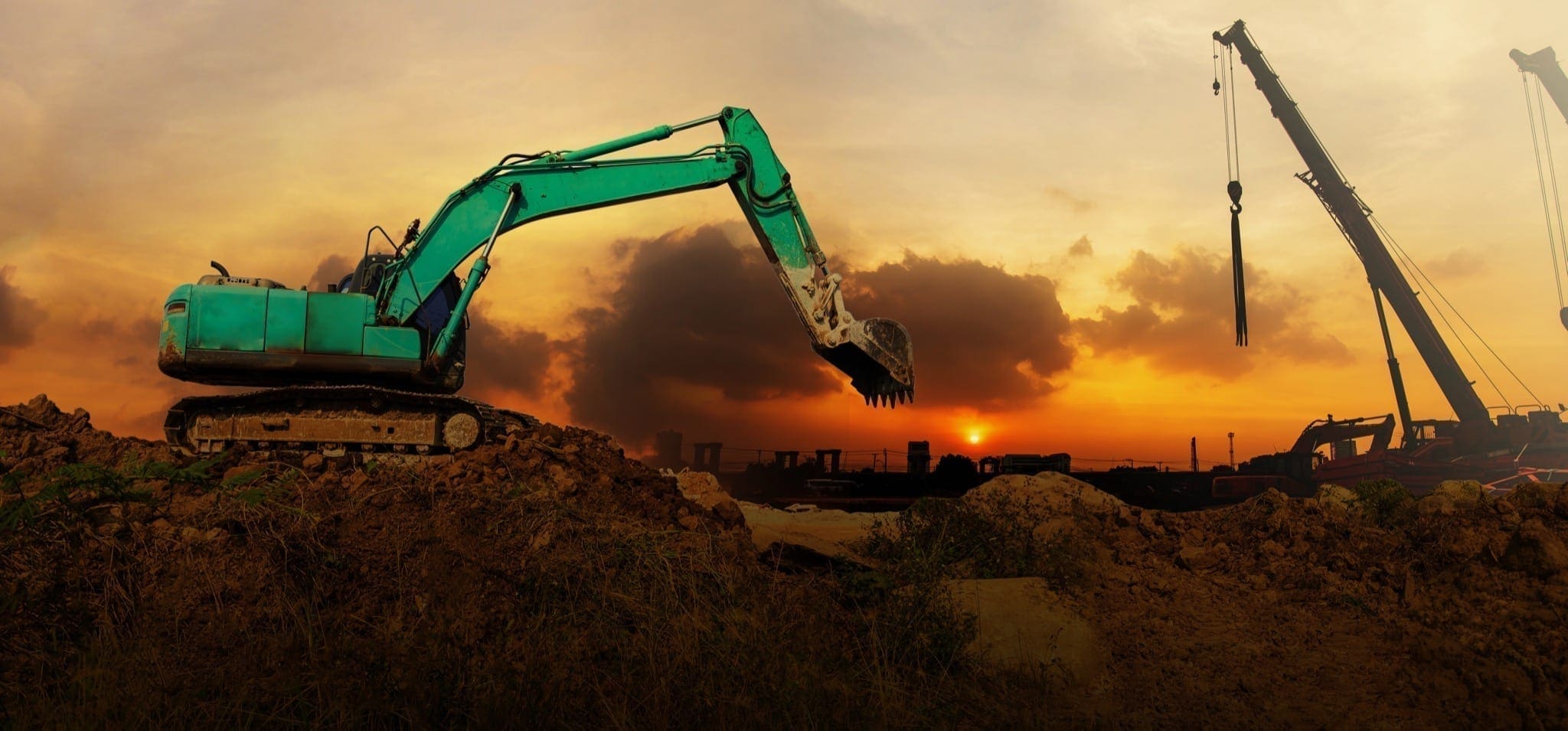 panorama excavator working construction site sunset copy - 2020: test de încredere pentru dezvoltatorii autohtoni | Analiză