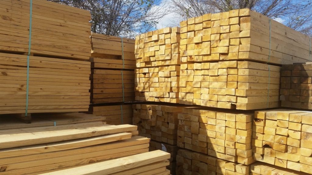 wholesale of wood copy 1024x576 - Cum influențează situația prețurilor din construcții evoluția pieței imobiliare