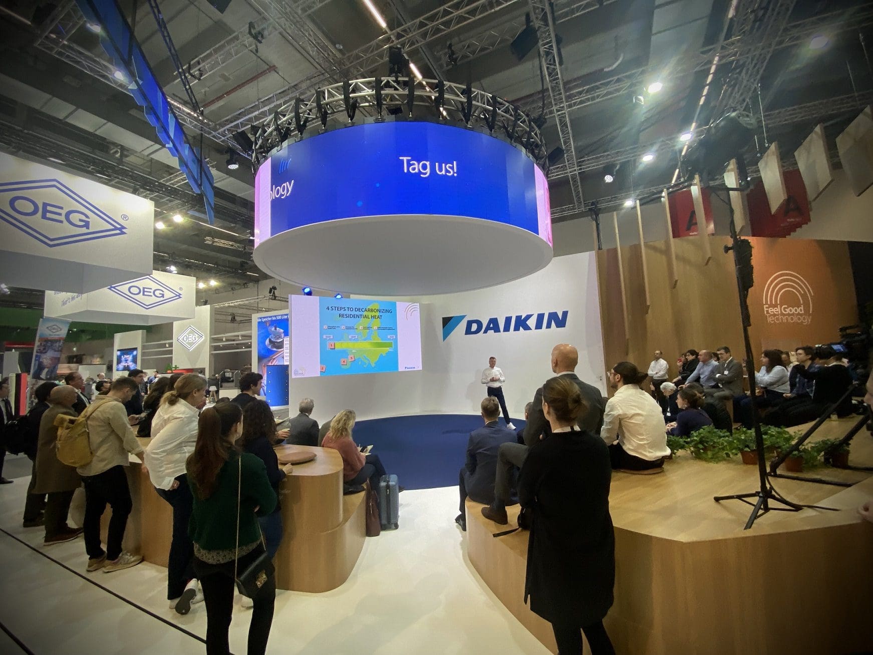 Stand Daikin ISH 2023 - Daikin: 70% din locuințe vor fi încălzite cu o pompă de căldură până în 2030, în Europa