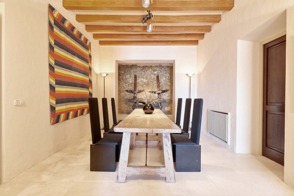 villa amatista 1911 51 5000px copy 1024x683 - Vilă din Ibiza aflată într-un sit UNESCO, la vânzare pentru 6,5 milioane de euro