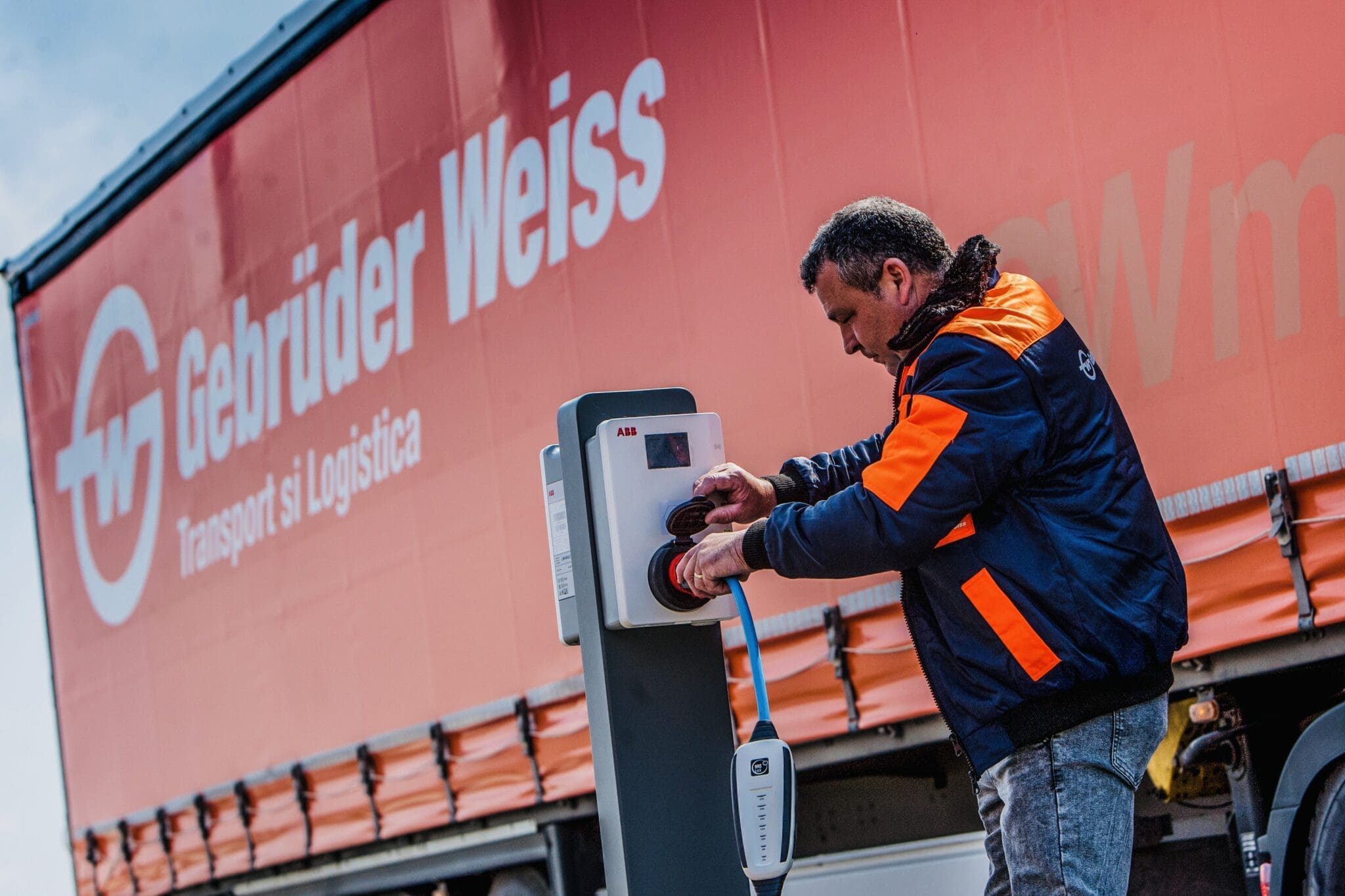 electric scaled - Gebrüder Weiss România testează în premieră un camion electric
