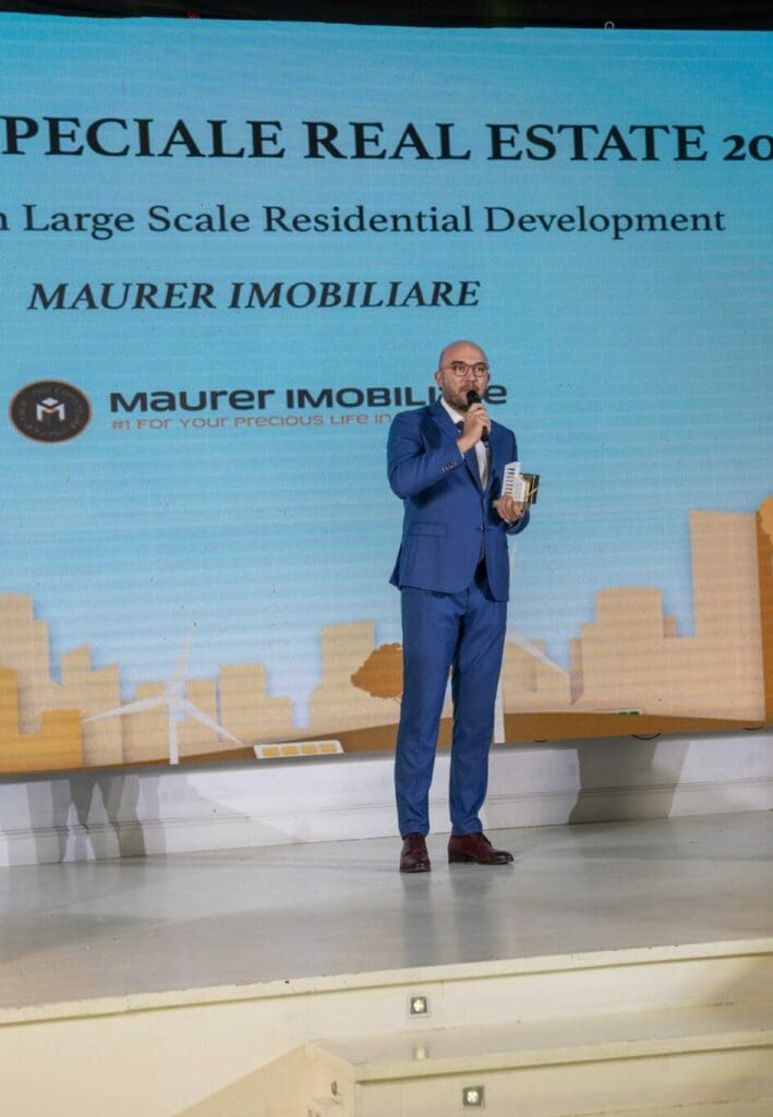 Iată marii câștigători ai Galei Premiilor Real Estate 2023 DSC02762 scaled e1699019871719 709x1024 - Iată marii câștigători ai Galei Premiilor Real Estate 2023