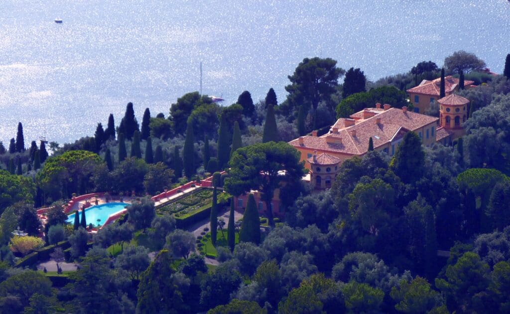 Villa Leopolda Villefranche sur Mer 1024x631 - Cele mai scumpe proprietăți din lume vândute în 2023