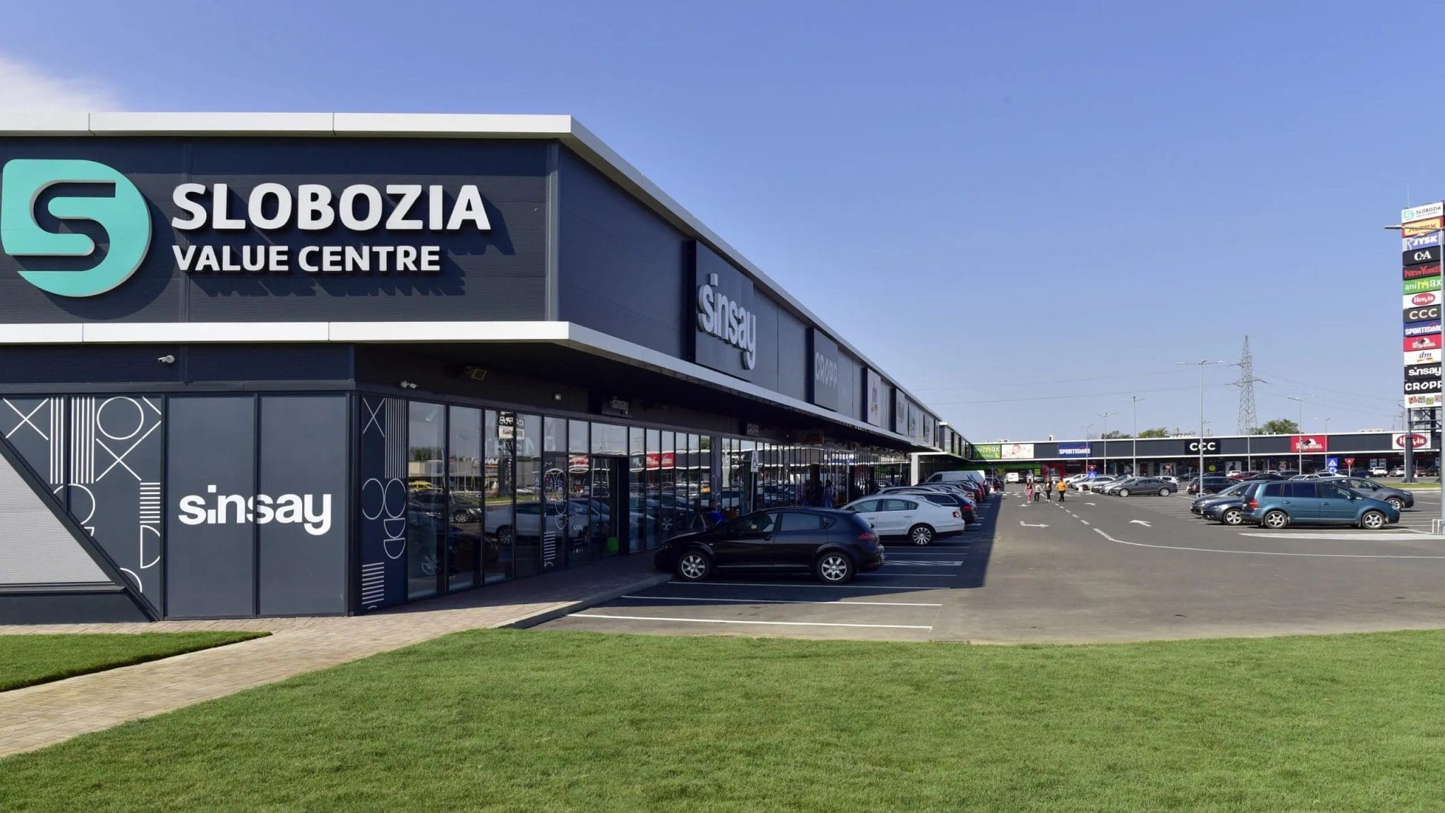 Strip mall MAS scaled - M Core Group cumpără șapte proiecte de retail în România